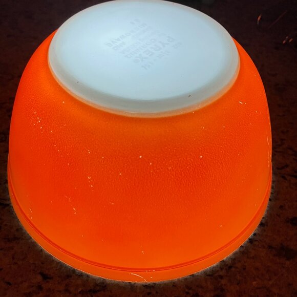 Pyrex 402 Reverse Primary Orange 1 1/2 Qt Mixing Bowl - Picture 14 of 14
